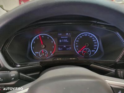 Volkswagen T-Cross - 4