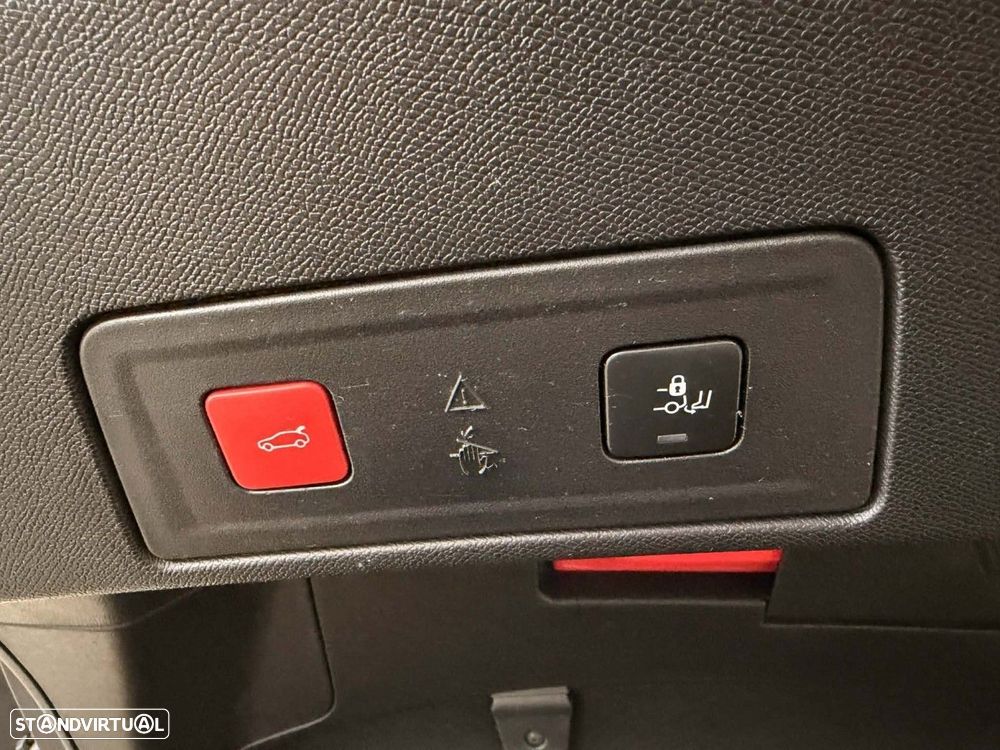 Peugeot 508 1.6 Hybrid Allure Pack e-EAT8 - 23