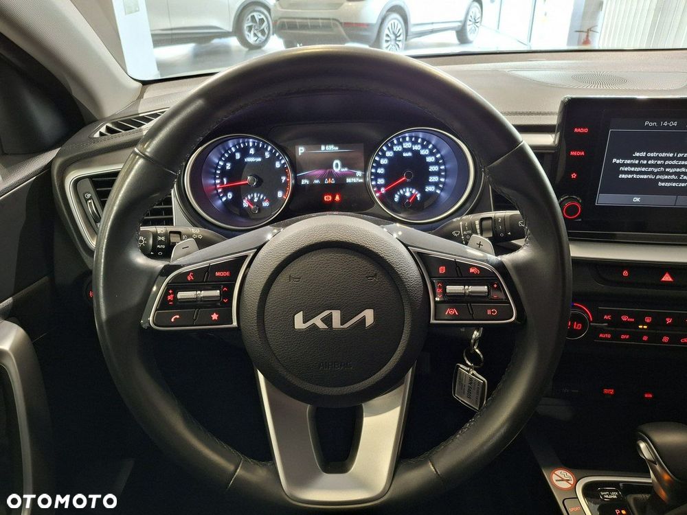 Kia XCeed 1.5 T-GDI M DCT - 14
