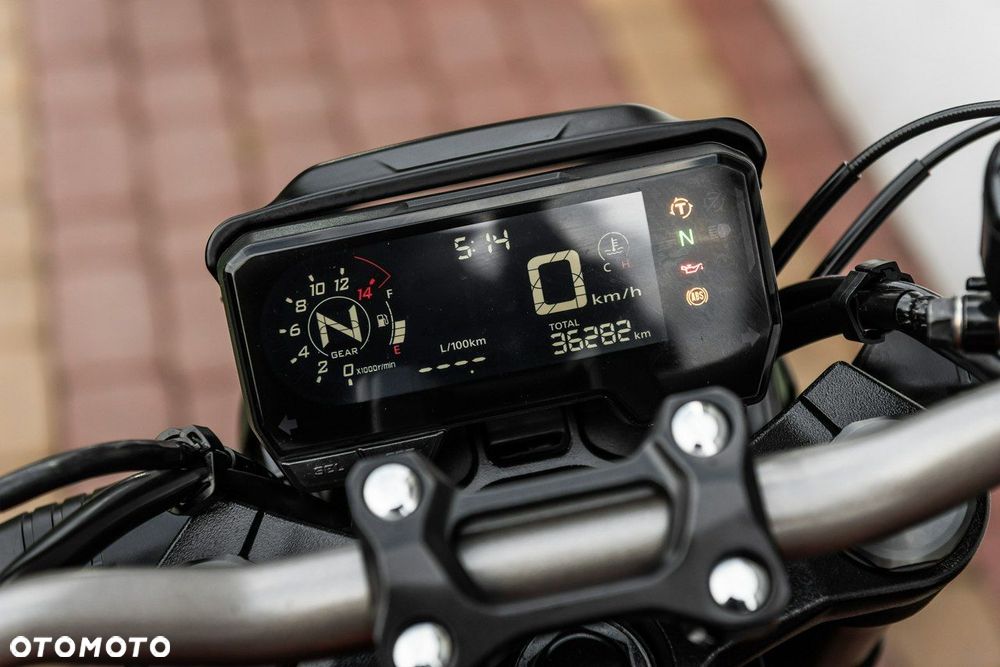 Honda CB - 9