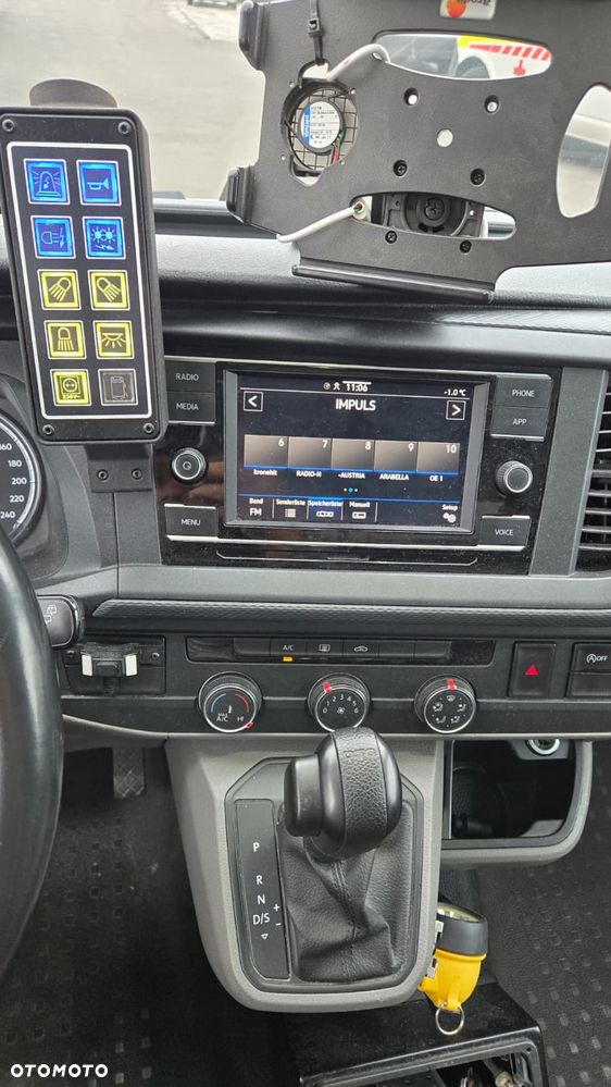 Volkswagen TRANSPORTER T6.1 Ambulans Karetka - 10
