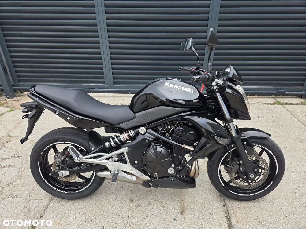 Kawasaki ER - 2