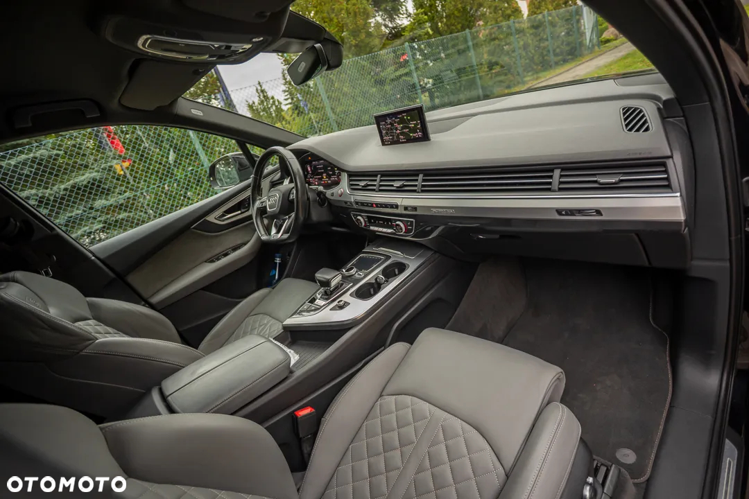 Audi SQ7 4.0 TDI Quattro Tiptronic - 18