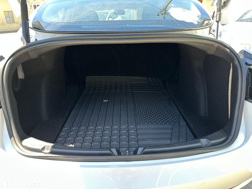 Tesla Model 3 AWD Dual Motor - 29