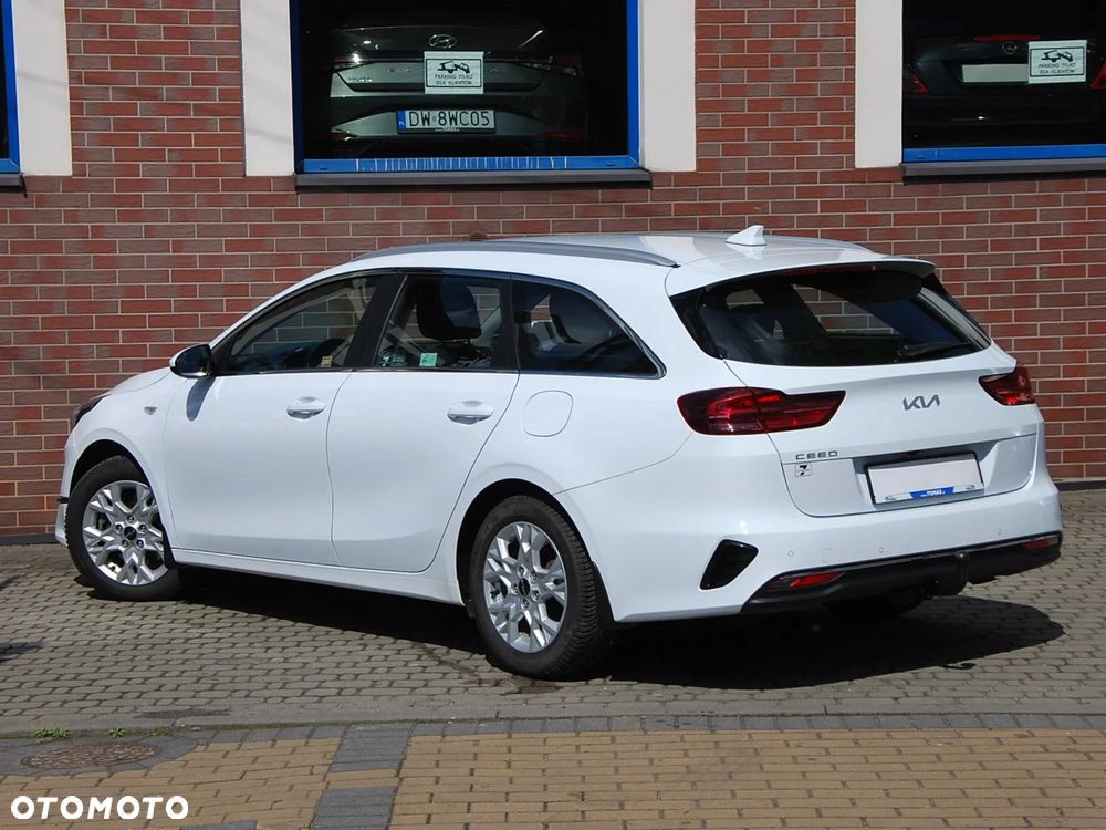 Kia Ceed - 5