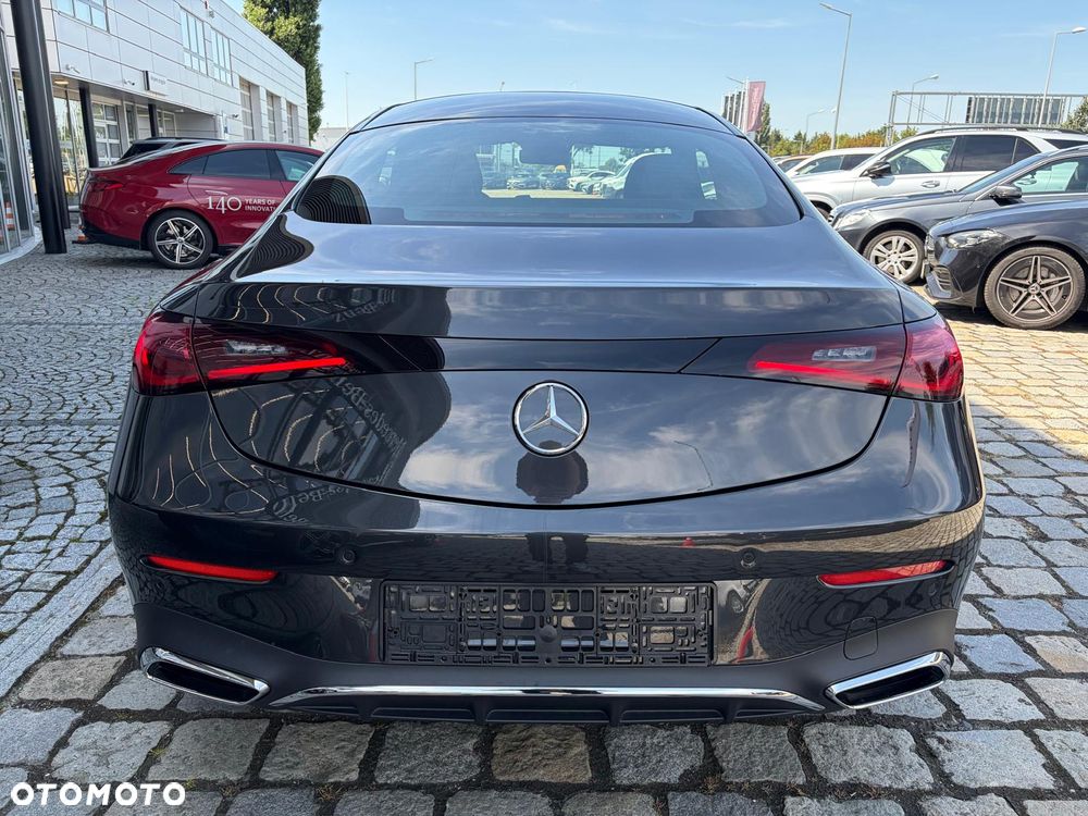 Mercedes-Benz CLE 200 4Matic 9G-TRONIC Edition AMG Line - 5