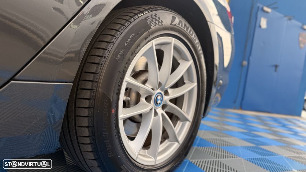 BMW 530 e iPerformance - 13
