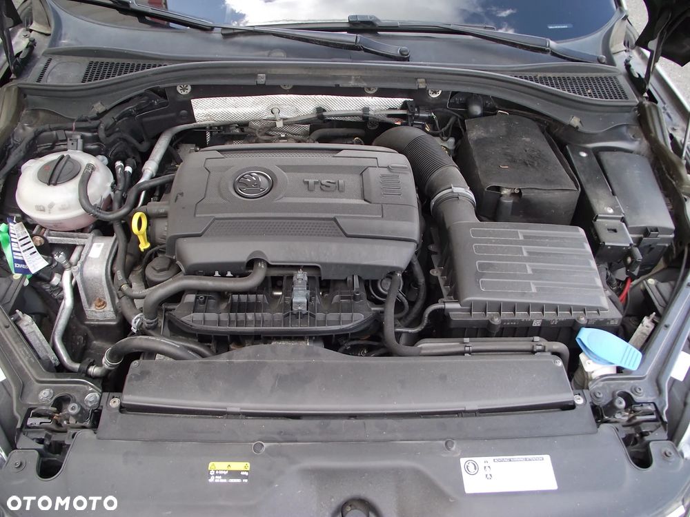 Skoda Superb 1.8 TSI Ambition - 37