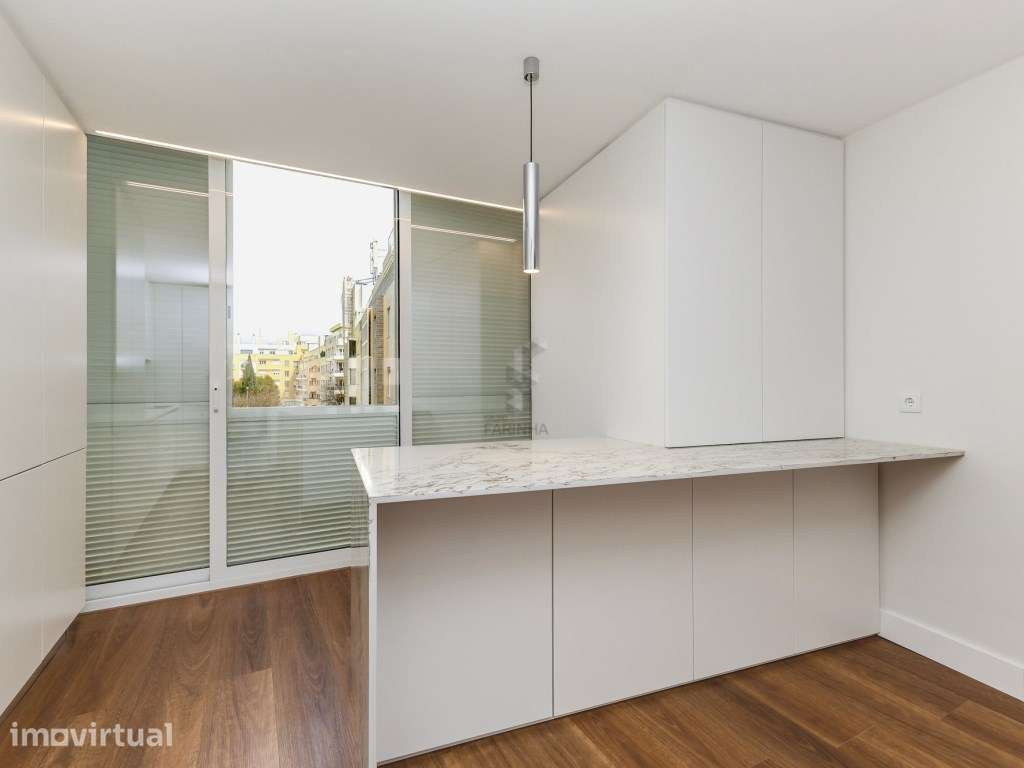 Magnifico apartamento T3 inteiramente remodelado e equipado por arq... - Grande imagem: 4/32