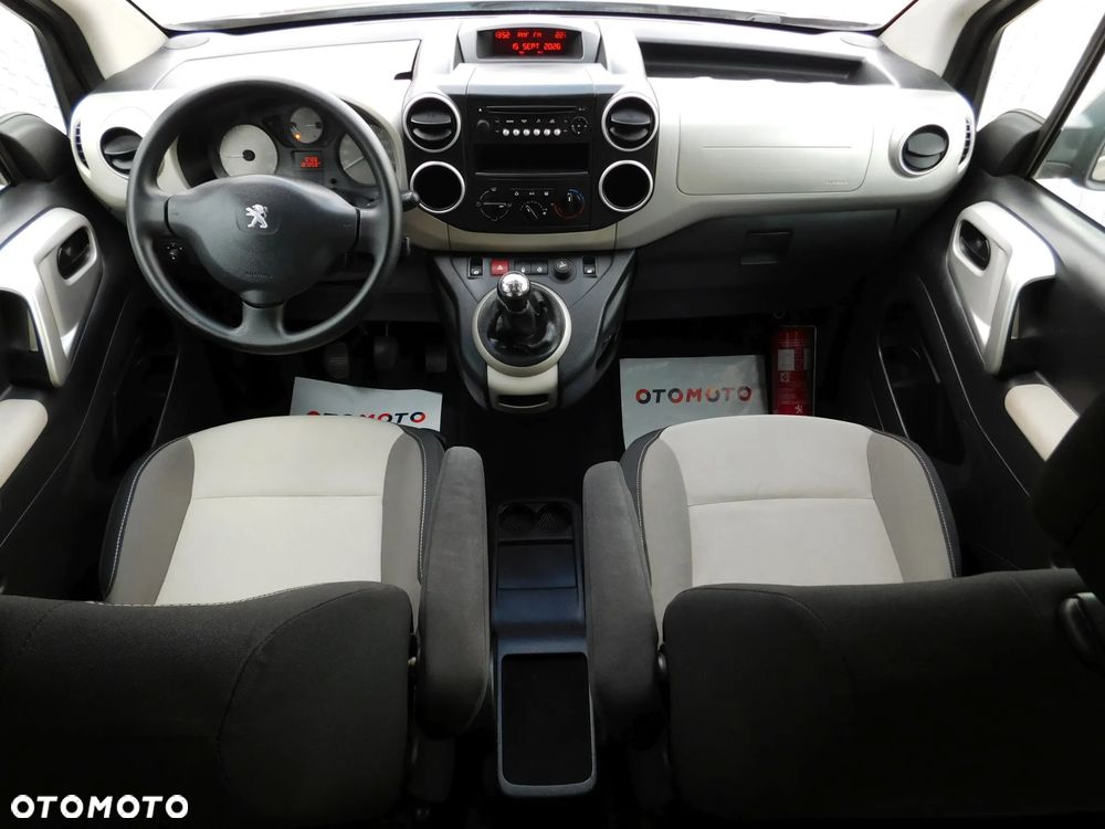 Peugeot Partner - 11
