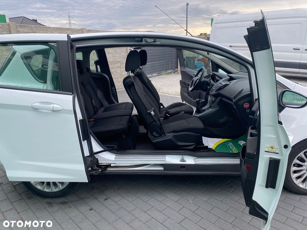 Ford B-MAX 1.0 EcoBoost Titanium EU6 - 19