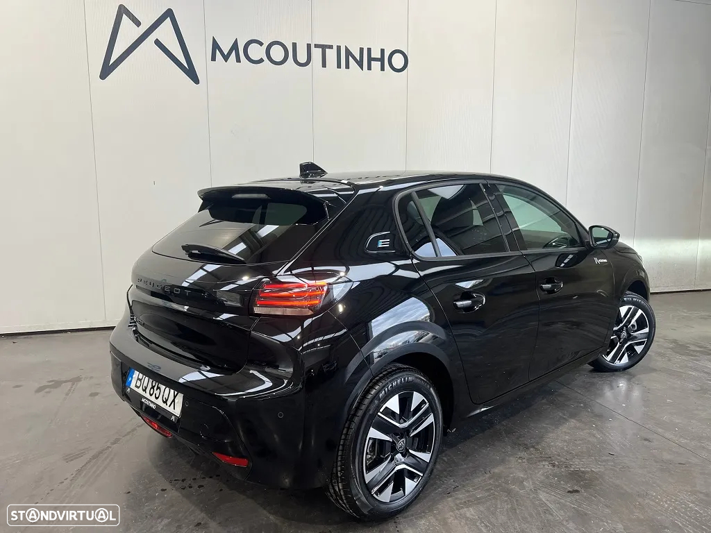 Peugeot e-208 51 kWh Allure - 6