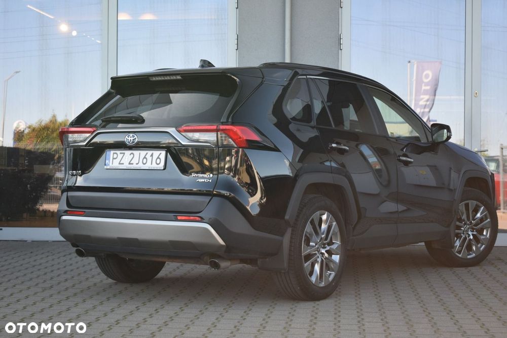 Toyota RAV4 - 9