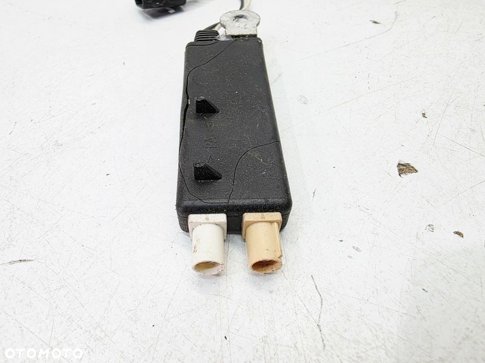 WZMACNIACZ ANTENOWY AUDI Q7 4L 4L0035225A - 6