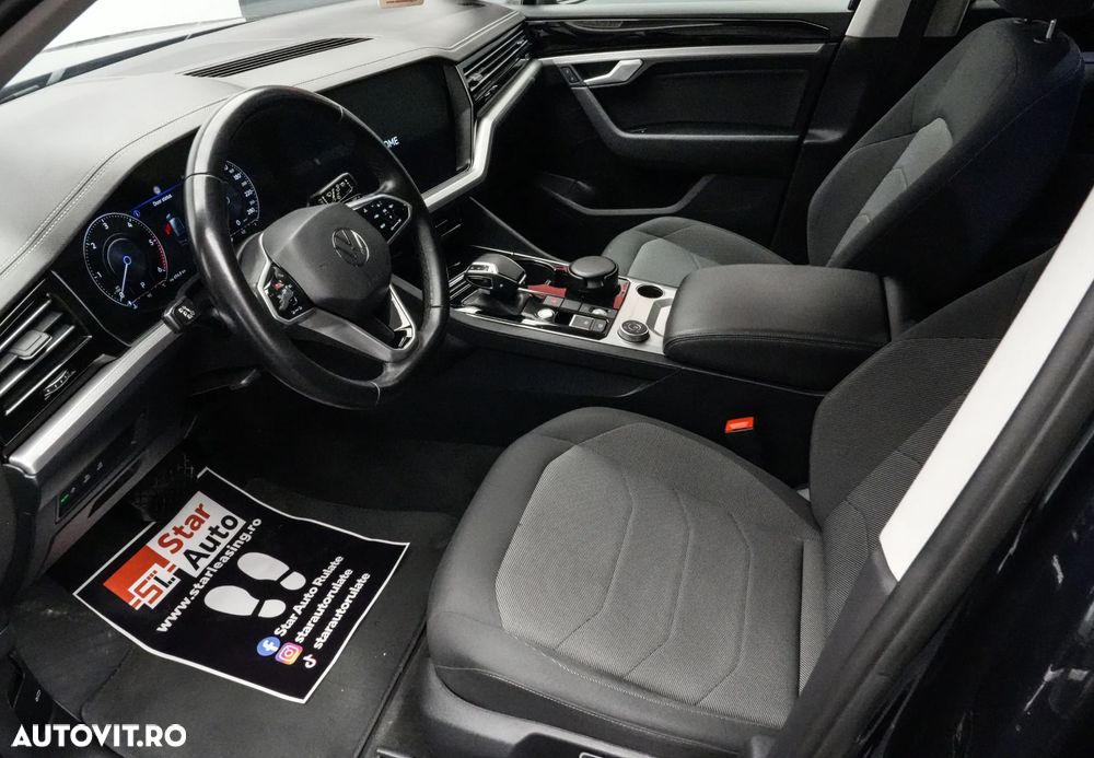 Volkswagen Touareg 3.0 V6 TDI SCR 4Motion Automatik - 12