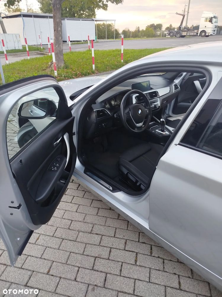 BMW Seria 1 118i GPF Sport Line Shadow - 9