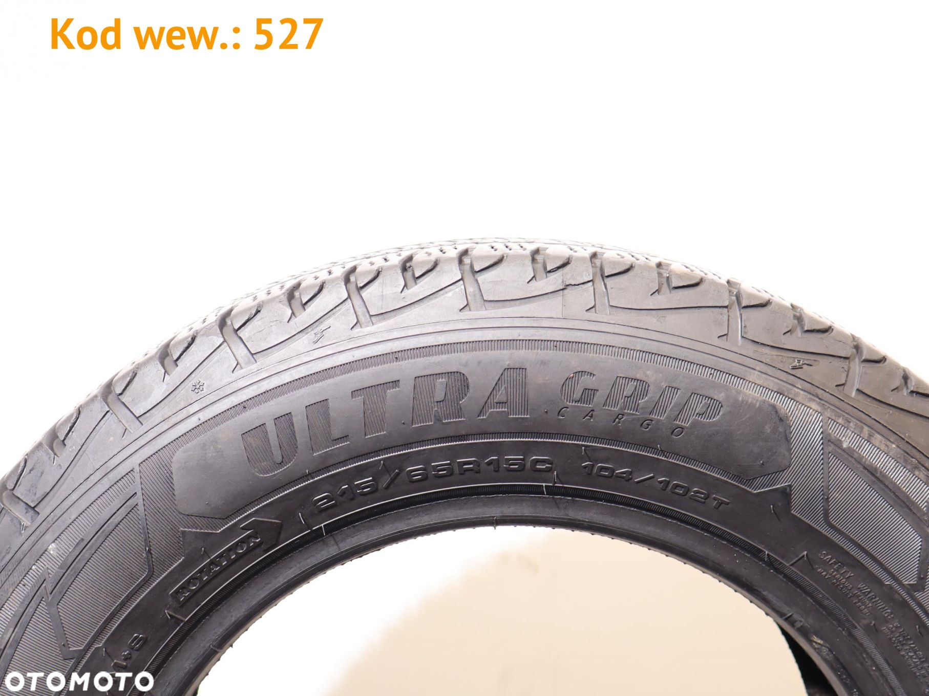 Goodyear CARGO ULTRA GRIP - 215/65 R15C - 4