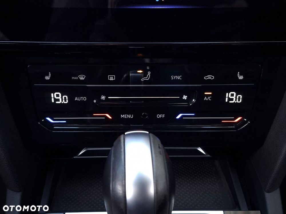 Volkswagen Arteon Shooting Brake 2.0 TDI 4Motion R-Line DSG - 25