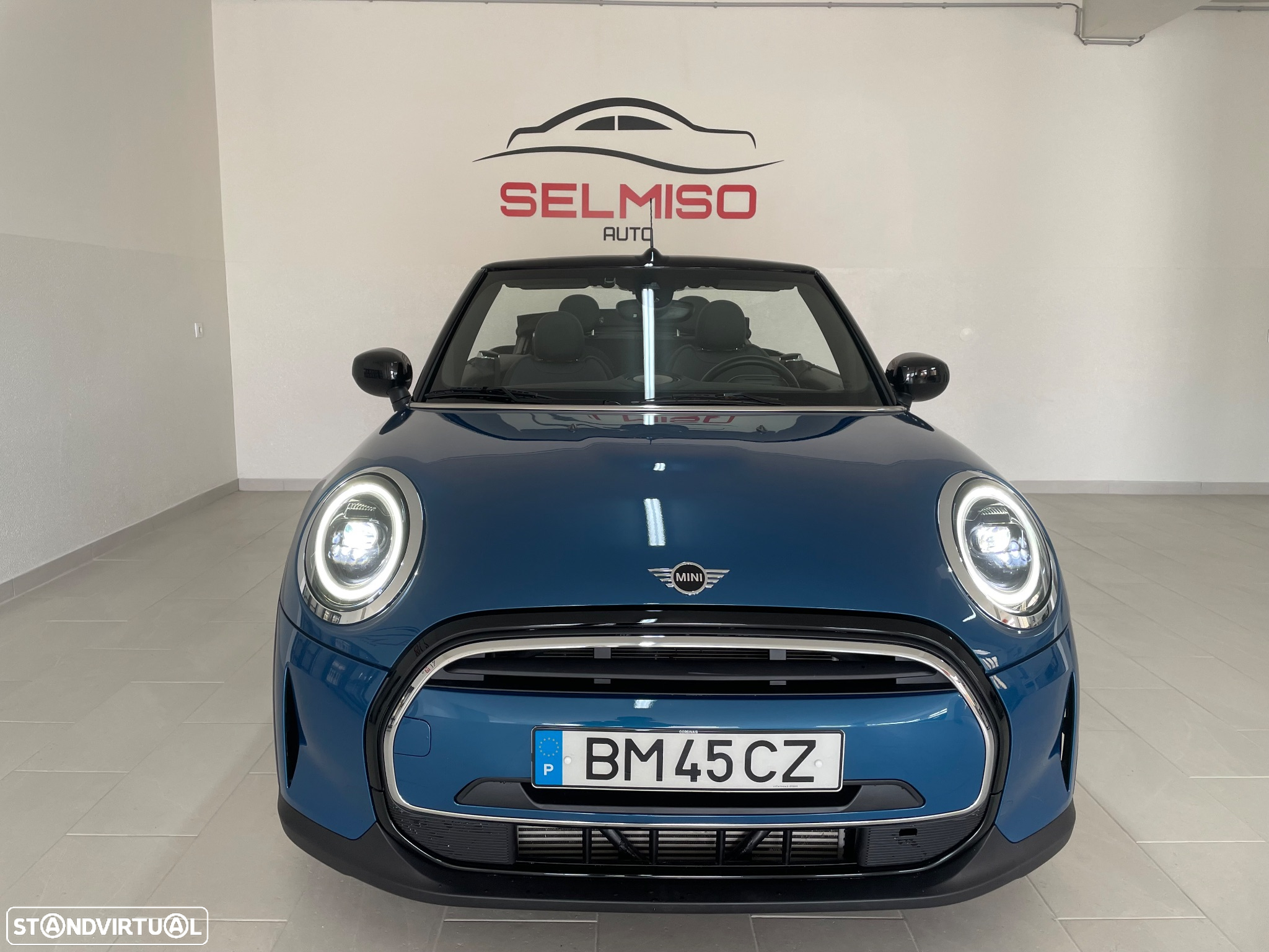 MINI Cabrio Cooper Premium Extra Classic Auto - 2