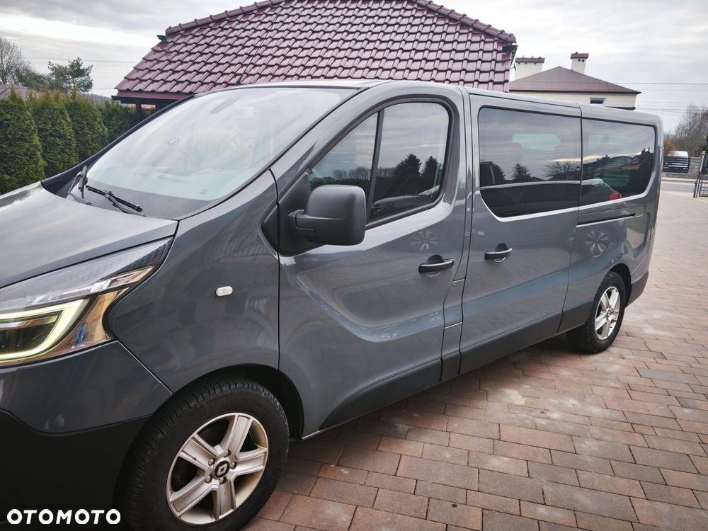 Renault Trafic - 2