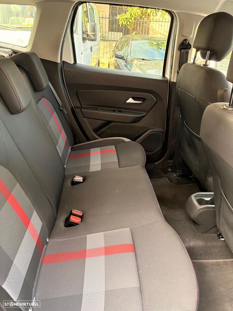 Dacia Duster 1.3 TCe SL Adventure - 9