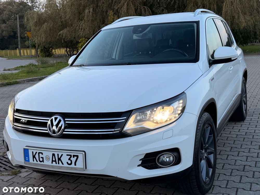 Volkswagen Tiguan 2.0 TDI 4Mot Perfectline R-Style DSG - 14