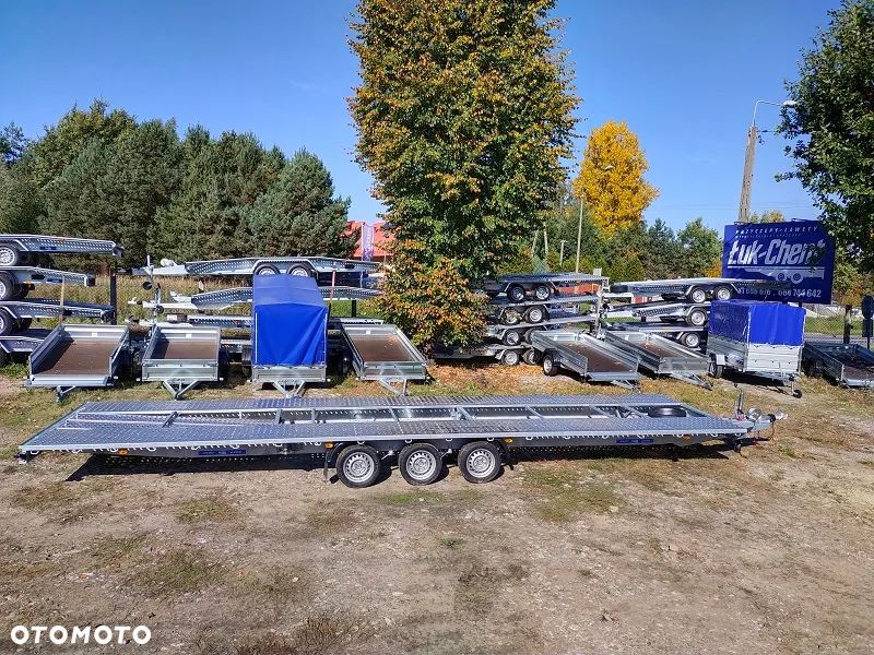 Niewiadów Indiana 8,5 m, pod 2 auta - 2