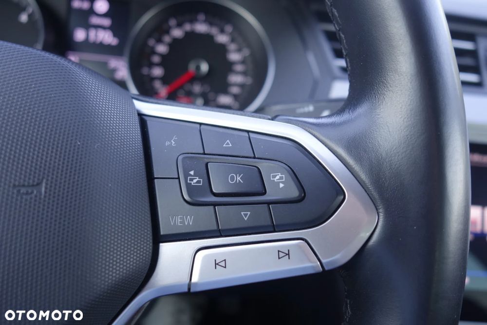 Volkswagen Passat 2.0 TDI EVO Business - 19