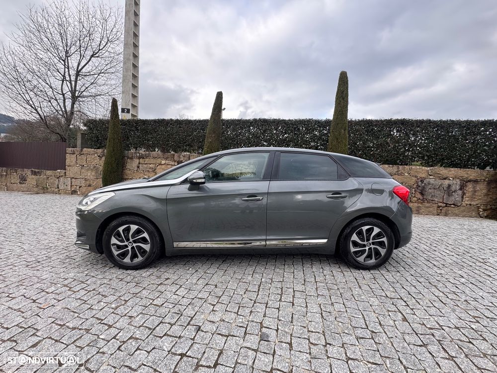 Citroën DS5 e-HDi 110 EGS6 SoChic - 8