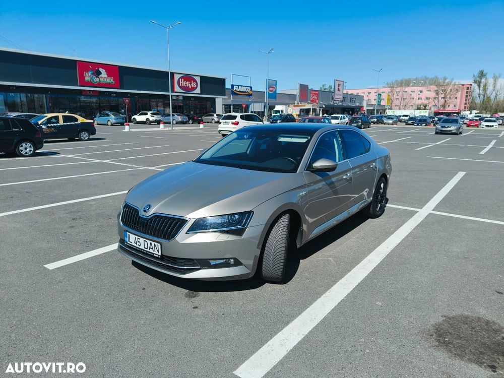 Skoda Superb 2.0 TDI DSG Laurin & Klement - 1
