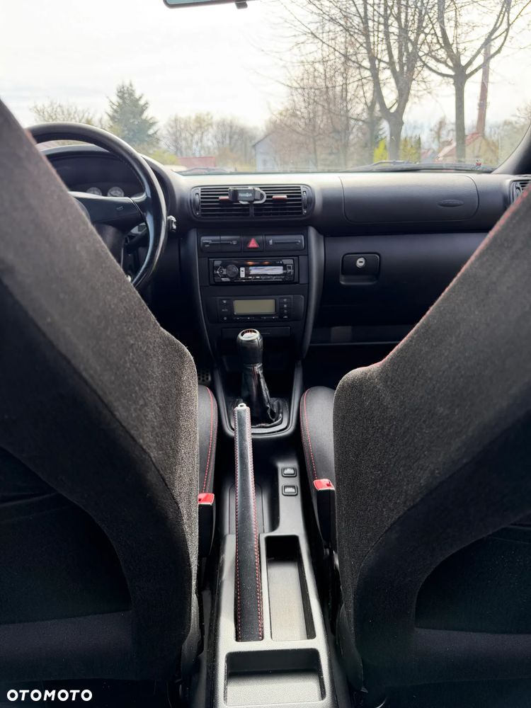 Seat Leon 1.8T Cupra R - 17