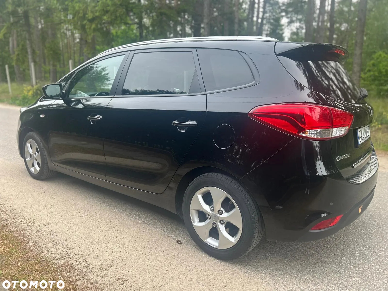 Kia Carens 1.7 CRDi L - 13
