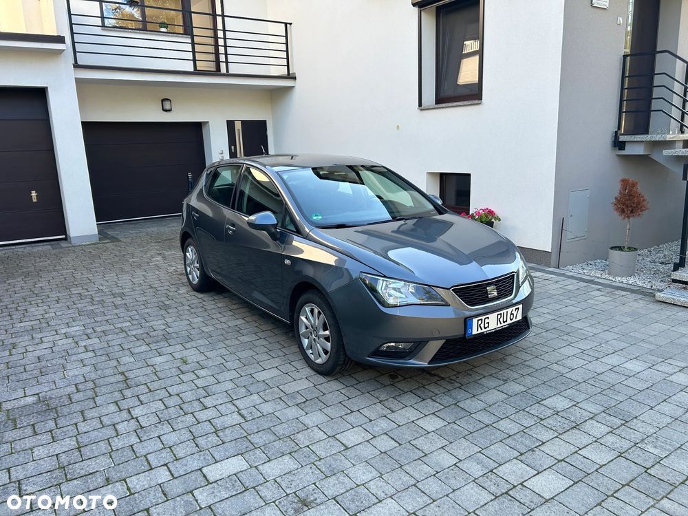 Seat Ibiza 2015 photo 2
