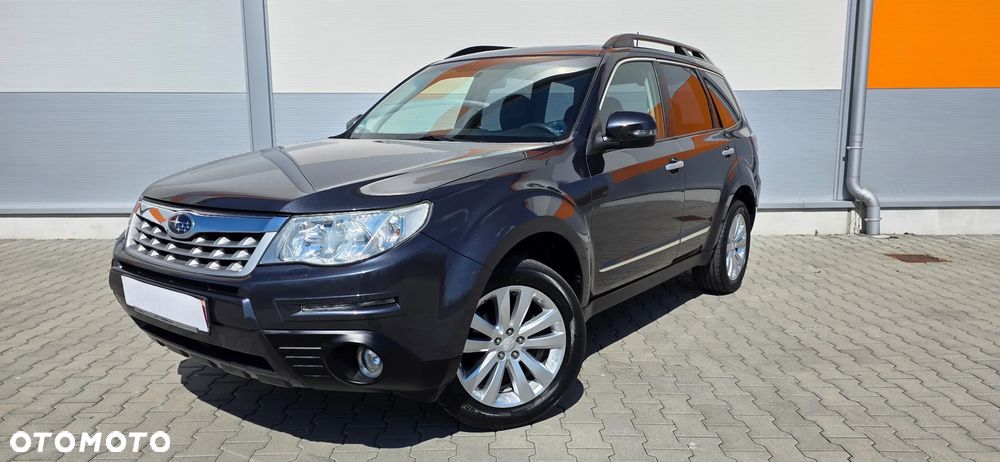 Subaru Forester 2.0X Automatik Exclusive - 2