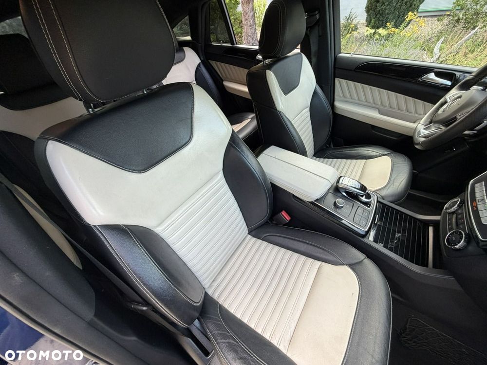 Mercedes-Benz GLE - 16