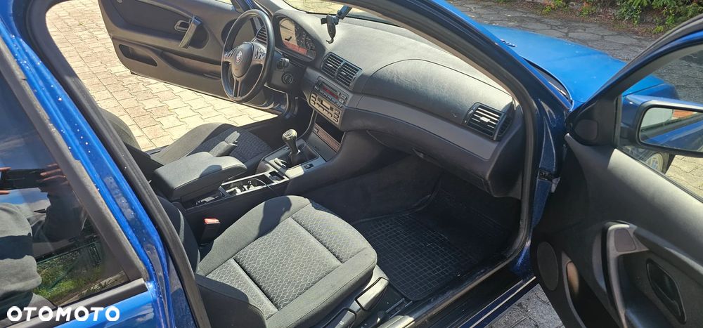 BMW Seria 3 - 16