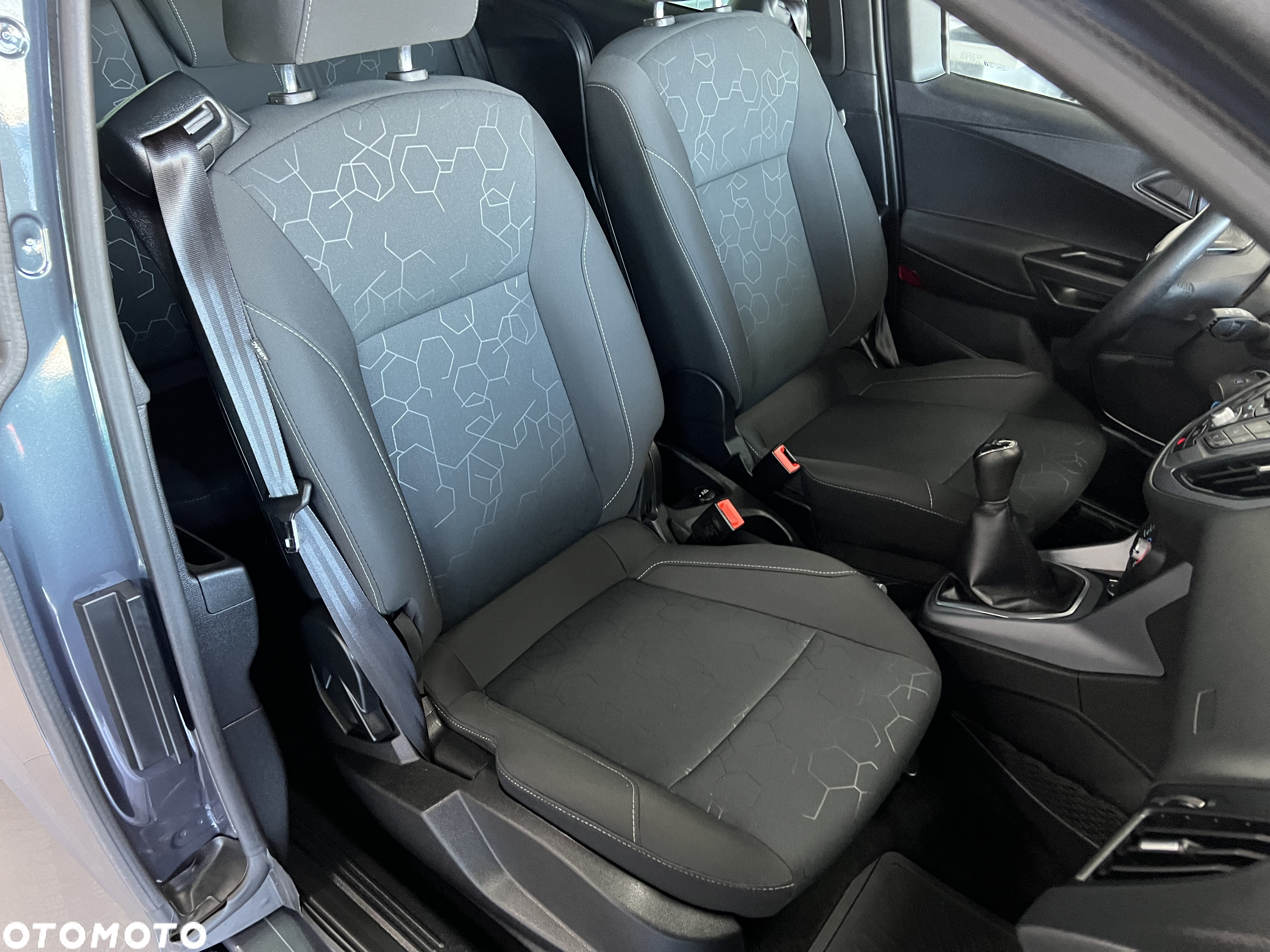Ford B-MAX - 23