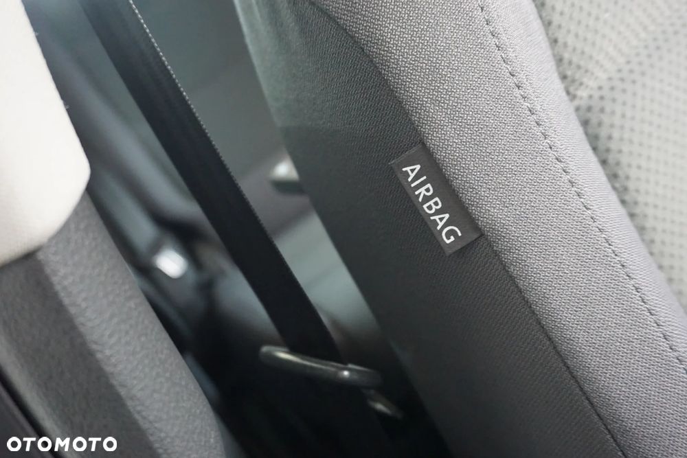 Volkswagen Golf Plus 1.9 TDI Tour - 27