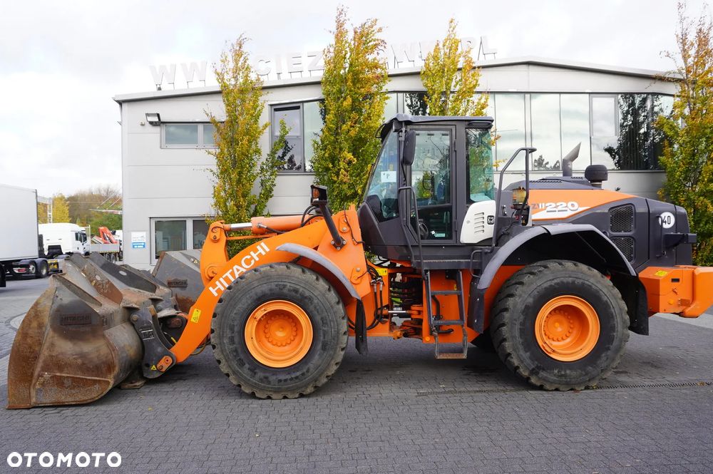 Hitachi ZW220 / 2 łyżki / Ładowarka przegubowa_241155 - 3