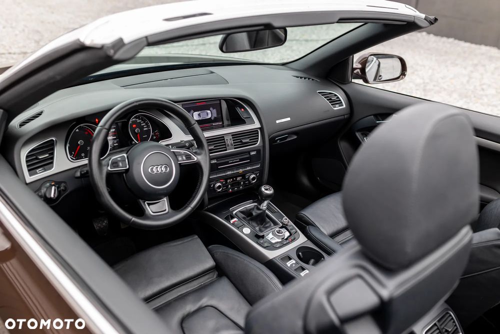 Audi A5 Cabrio 2.0 TDI DPF (clean diesel) - 3