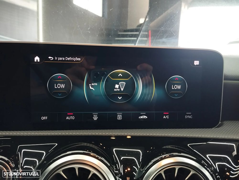 Mercedes-Benz A 180 d AMG Line Aut. - 34