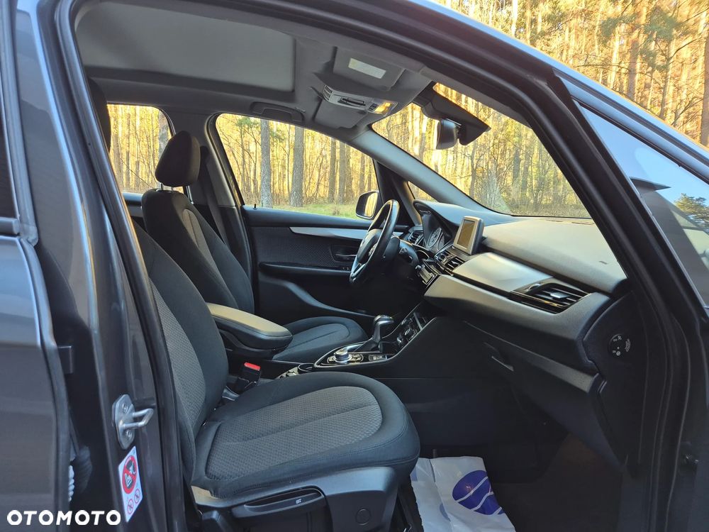 BMW Seria 2 218d Sport-Aut Luxury Line - 20