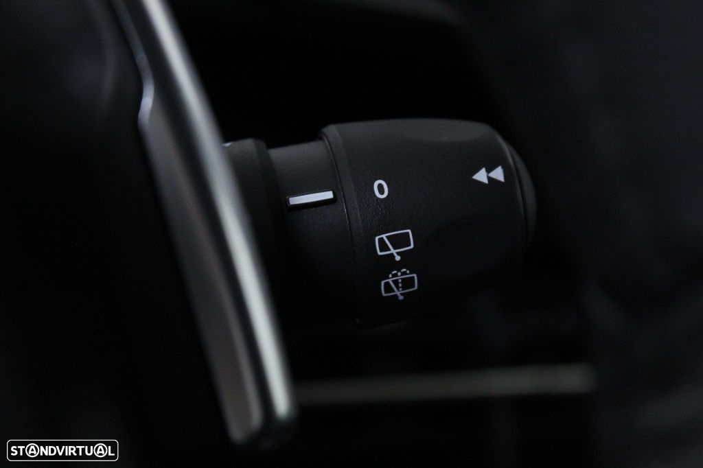 Peugeot 208 1.2 Hybrid Allure e-DCS6 - 25