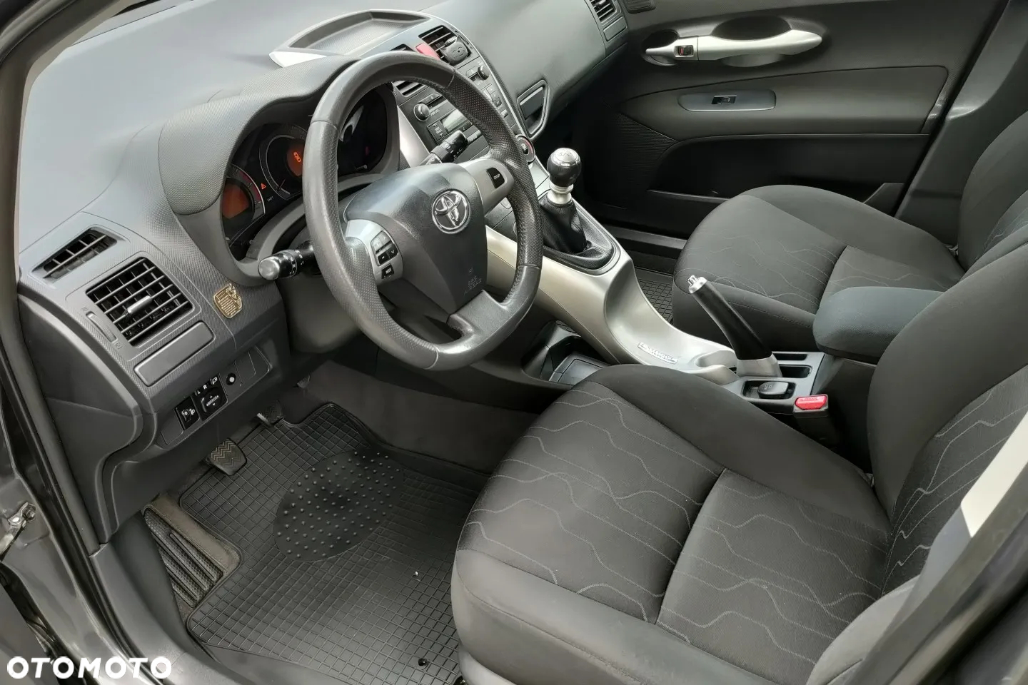 Toyota Auris 1.33 VVT-i Life - 9