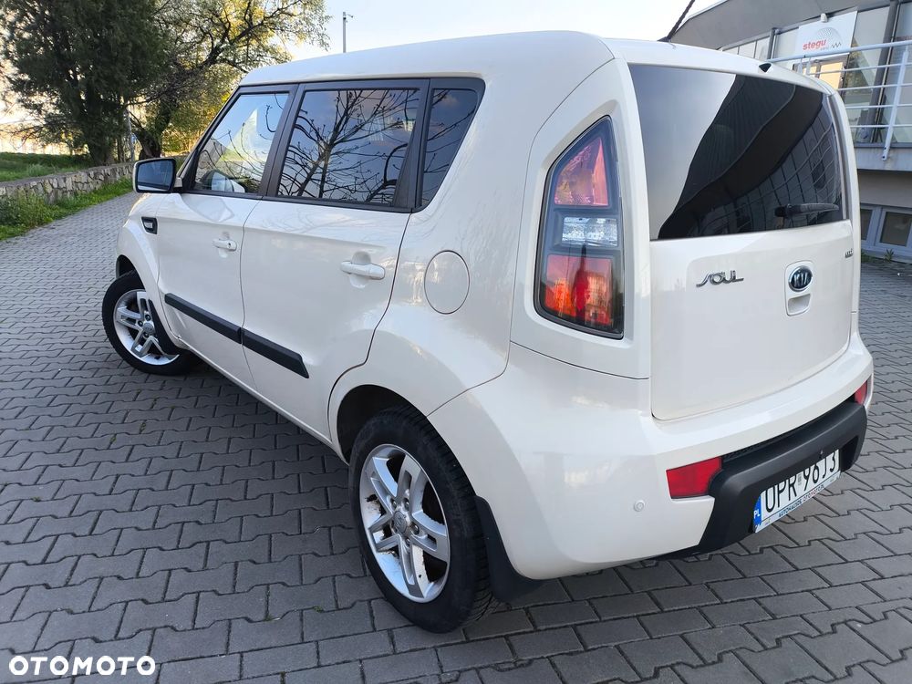 Kia Soul 1.6 CRDI Vision - 21