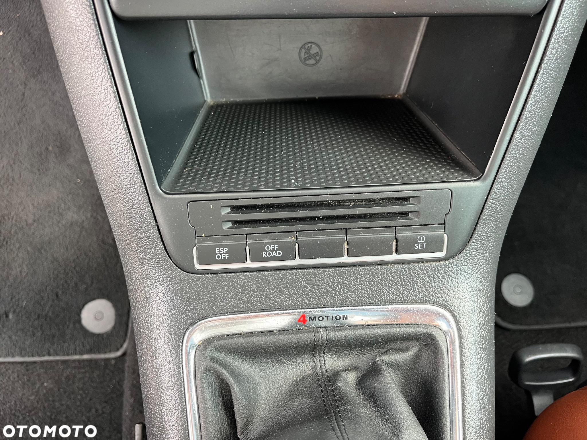 Volkswagen Tiguan 2.0 TDI DPF 4Motion Sport & Style - 18