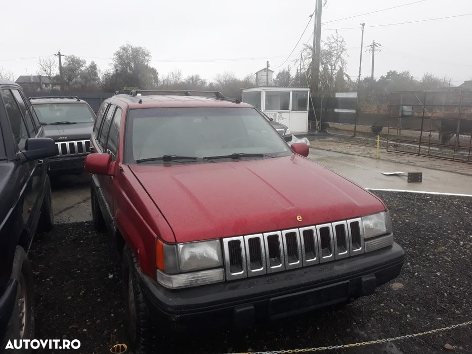 Dezmembrez Jeep Grand Cherokee ZJ 5.2v84.0 benzina,2,5d - 6