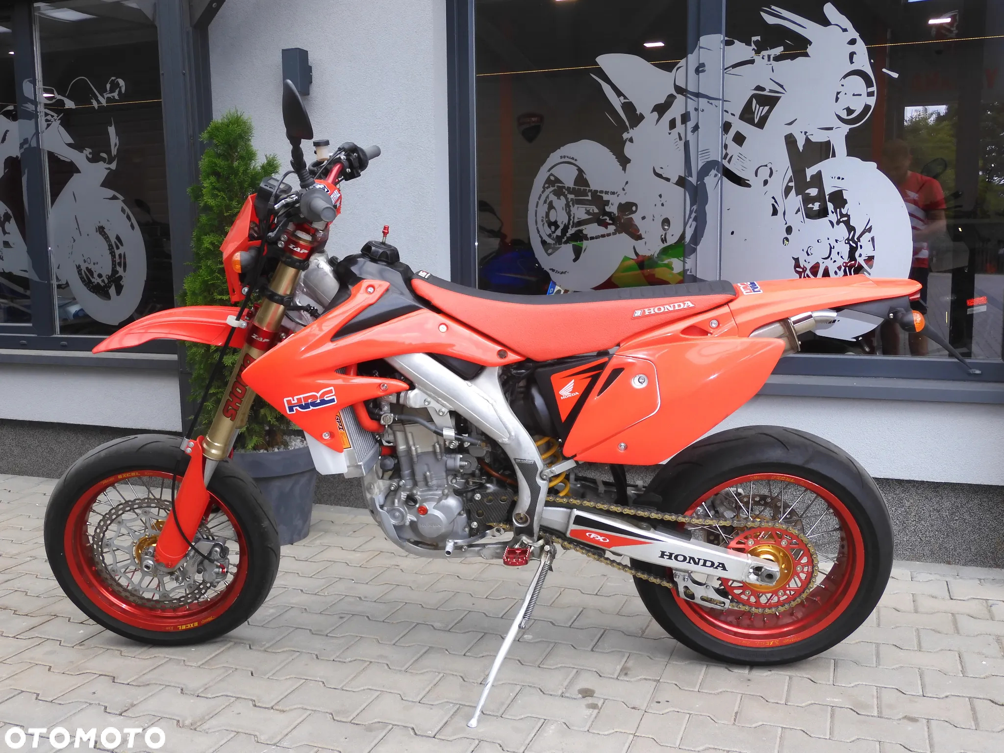 Honda CRF - 32