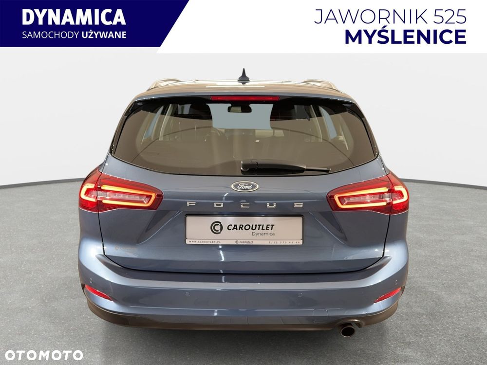 Ford Focus - 8