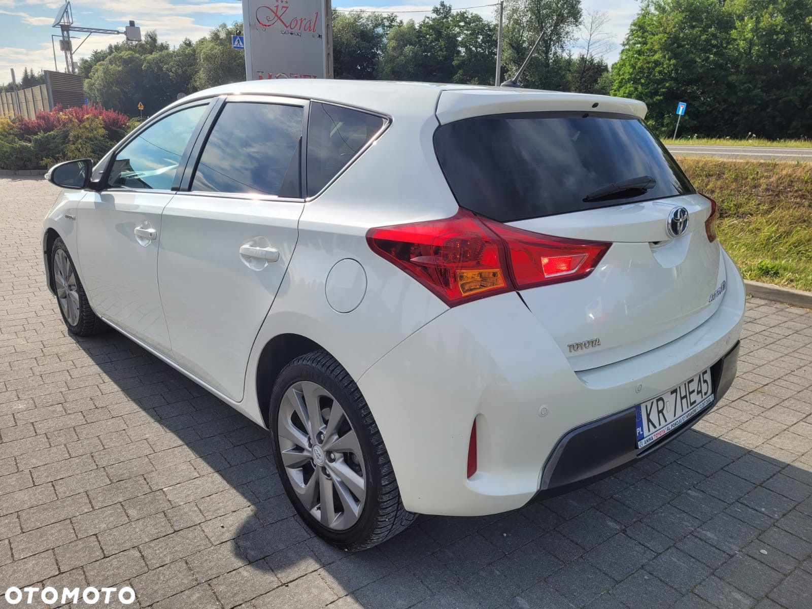 Toyota Auris - 5